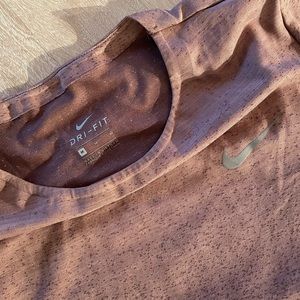 EUC Nike Dri-fit Tee